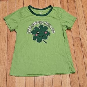 Way To Celebrate St. Patricks Day “Luck Favors The Kind” Green T Shirt Sz 14/16